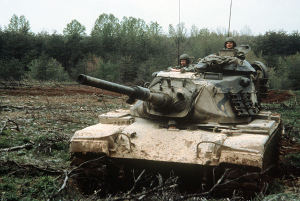 M1 전차에 사용하는 열상장치 등을 장착하여 성능을 업그레이드하여 대만에 공급된 M60A3 TTS. 하지만 2세대 전차의 한계를 극복하지는 못한 것으로 알려진다.